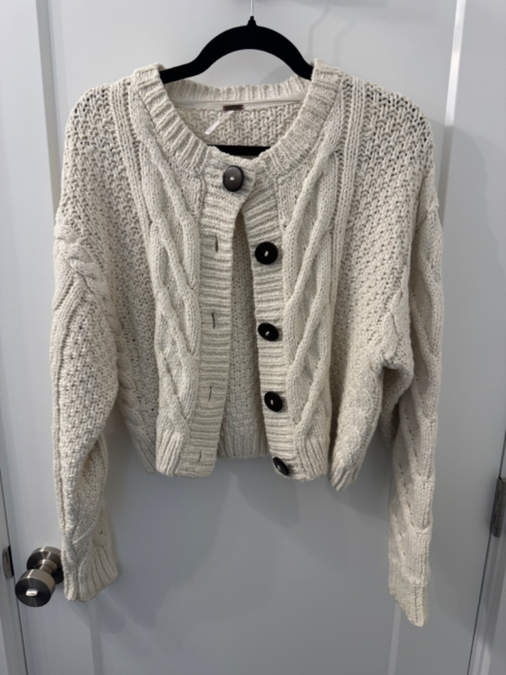 TWO Free People Cropped Bonfire Cardi Cardigans Size L - Grey & Cream - Picture 6 of 9